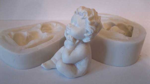 Силиконовый молд 3 D Сидящий мальчик